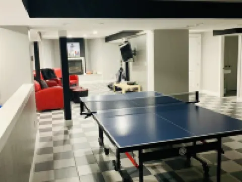 "Luxury Waterfront Retreat – Spacious, Secluded, and Perfect for Events Hotels in Wareham