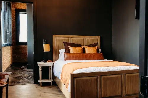 Beautiful 100 year old building overlooking the square in downtown Crockett. Hotels in Houston County