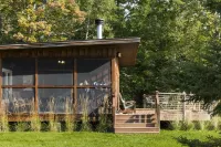 Charming Vintage 1950's Cottage