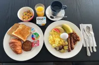 Hotel Moncton - พร้อมอาหารเช้า