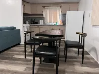 Private One Bedroom One Ba with Free Wi-Fi & Full Kitchen plus washer/dryer