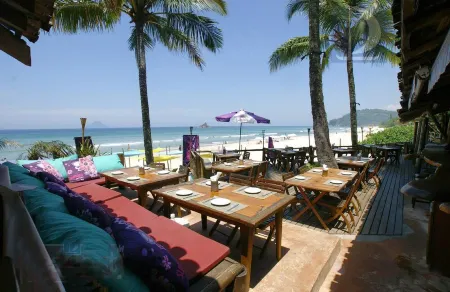 Juquehy Sea Front Condominium 84: best location