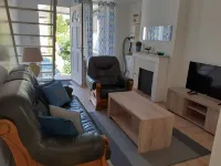 Ideal house for a break in the countryside and to discover Burgundy Hotel a Courtenay