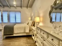 Waterfront Marina vacation Apartment