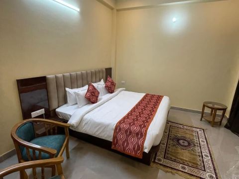 Saraswati Luxurius Home Stay