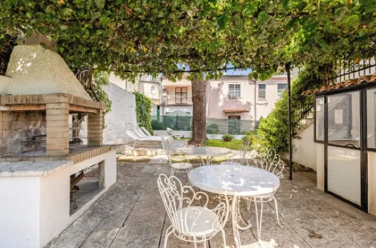 Lake Garda Holiday Apartment 2 Villa Magnolia