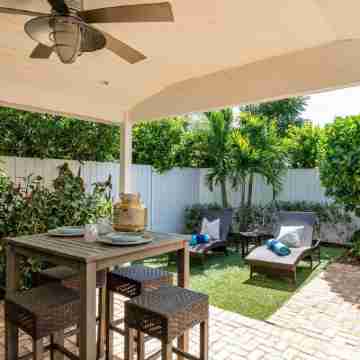 Updated East Boca House Hotel Exterior