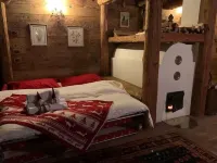 ground floor studio apartment Hotel in zona Tre Cime Adventure Park