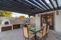 Stunning 3-bedroom home in the town of Loreto.