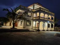 10 minutes to the beach! Villa Sultanas Luxury Villa with private swimming pool
