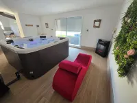 Villa Tout Confort Avec spa Hôtels à : Saint-Marcel-d'Ardèche