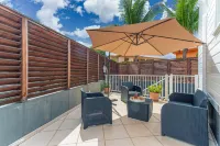 Kaju Pool House, close to the beach