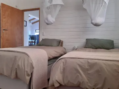 Desert cottage. Hotels in 