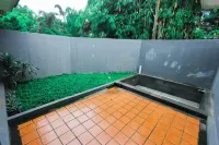 Sari Alam Hot Spring and Resort Hotel - Villas