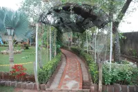 A Country House That Offers Tranquility and Comfort to Your Family.