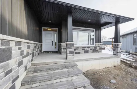 Vel’s Villa Vacation Home