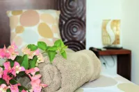 Villa Piscine Maracudja. Grande Terrasse et Jardin à 300 Mètres de la mer