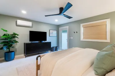 Sapphire Beach Retreat - Luxury Condo Hotels in 