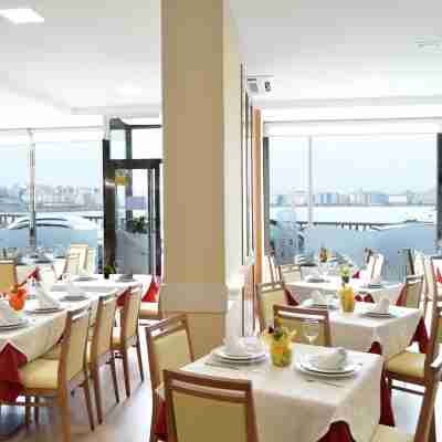 Hotel Cristal 2 Dining/Meeting Rooms