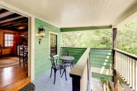 Victorian Vacation Rental Apt in Downtown New Bern - 3 tähden