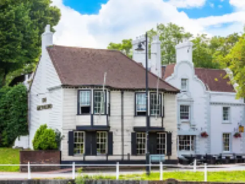 Greyhound Hotel Hotels in Sutton