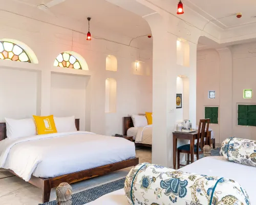 Bloom Boutique l Chelon Haveli Hotels near Galta Gate