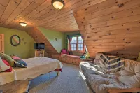 Family-Friendly Gresham Getaway w/ Game Room! - parking