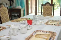 톨 트리스  호텔