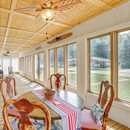 Spacious Vintage Gem w/ Sunroom in Manistee!
