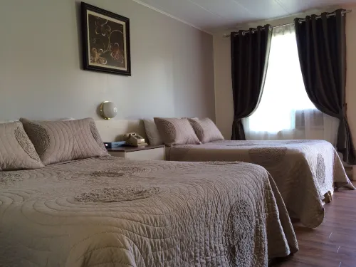 Motel de la Pente Douce Hotels in Orford