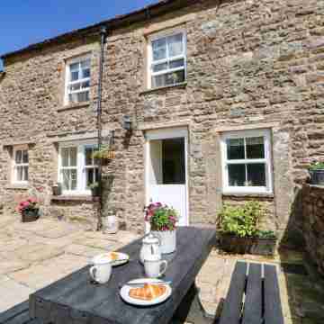 Shepherd's Lodge Hotel Exterior