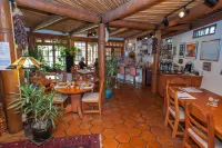 Inn on la Loma Plaza - فطور
