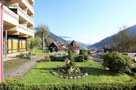 Hotel Bergfrieden Отели рядом с достопримечательностью «Баумвипфельпфад Шварцвальд»