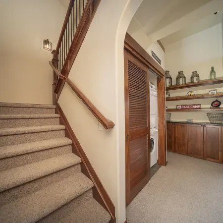 Cozens Pointe B-301 Condo