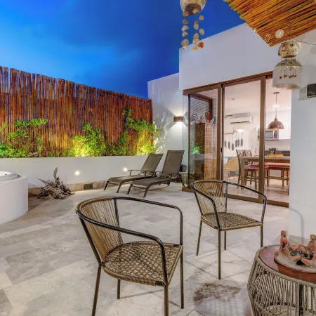 Private Rooftop 1Br Condo with Stunning Common Areas