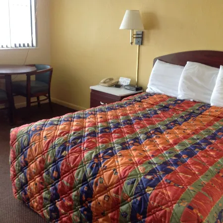Economy Inn Okeechobee