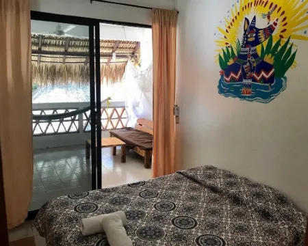 Nomad Beach House - Hostel Hotels in San Pedro Mixtepec