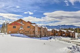Peaceful Fraser Condo w/ Patio - by Hiking Trails!