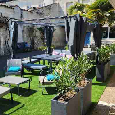 Cit'Hôtel Le Cheval Blanc Cognac centre Hotel Exterior