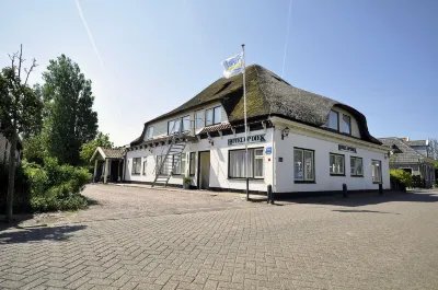 Hotel Op Diek Hotels near TexelZoo
