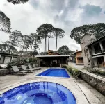 Hotel Roca y Cantera