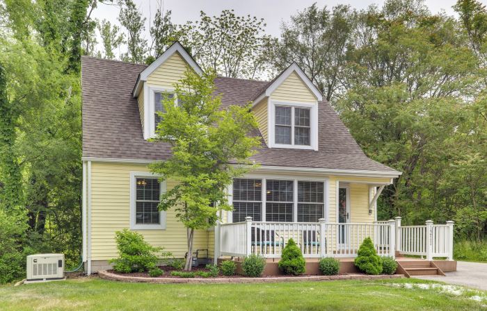1 Mi to Indiana Dunes Nat'l Park: Home w/ Patio!