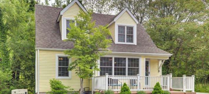 1 Mi to Indiana Dunes Nat'l Park: Home w/ Patio! Hotels in Lake County