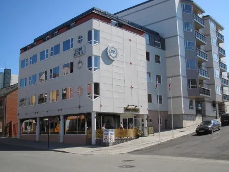Bodø Hotel Отели рядом с достопримечательностью «Bodo Domkirke»