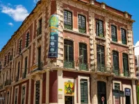 Hostal R10 Отели рядом с достопримечательностью «Музей колониального искусства в Боготе»