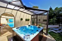 Au Grand Hôtel de Sarlat - Pavillon de Selves Hotels in Marcillac-Saint-Quentin