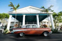 Havana Cabana at Key West Hotels near San Carlos Institute