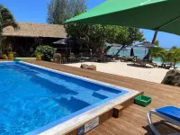 Aroa Beachside Resort - Beach