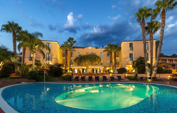 Hotel Arbatasar