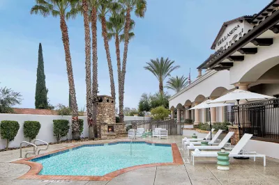 Bellasera Hotel & Suites Paso Robles, Tapestry by Hilton Hotels near Salinas River